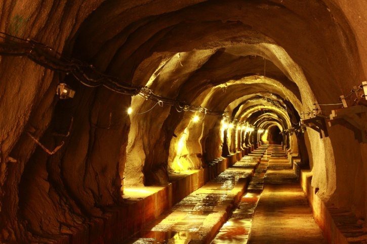 157184454 Underground mine efficiency